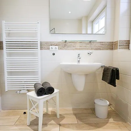 Ferienhaus Sturmvogel 2 - Strandnahes In Ostseeheilbad Zingst